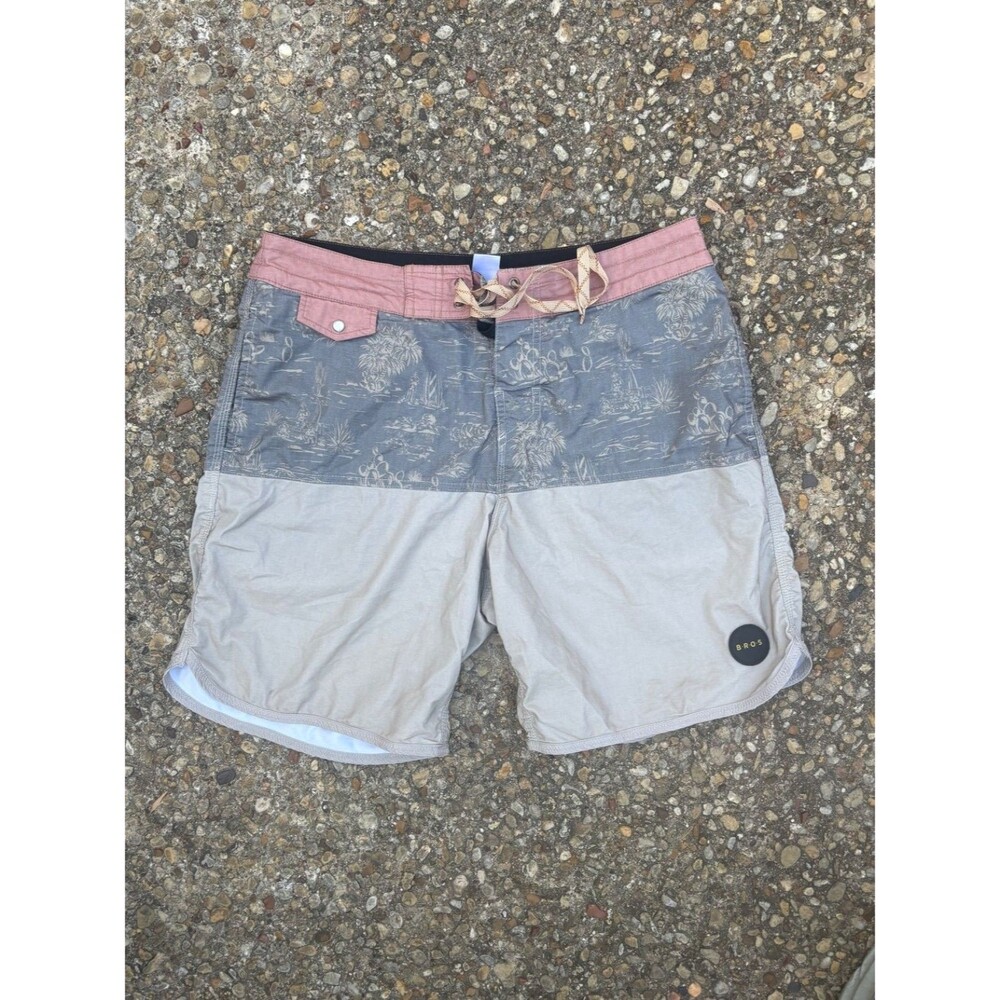 Howler Bros Board Shorts Mens 32 Gray Pink Tropical Print Drawstring